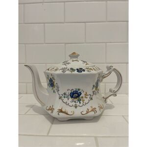 Vintage Ellegreave Genuine Ironstone Teapot